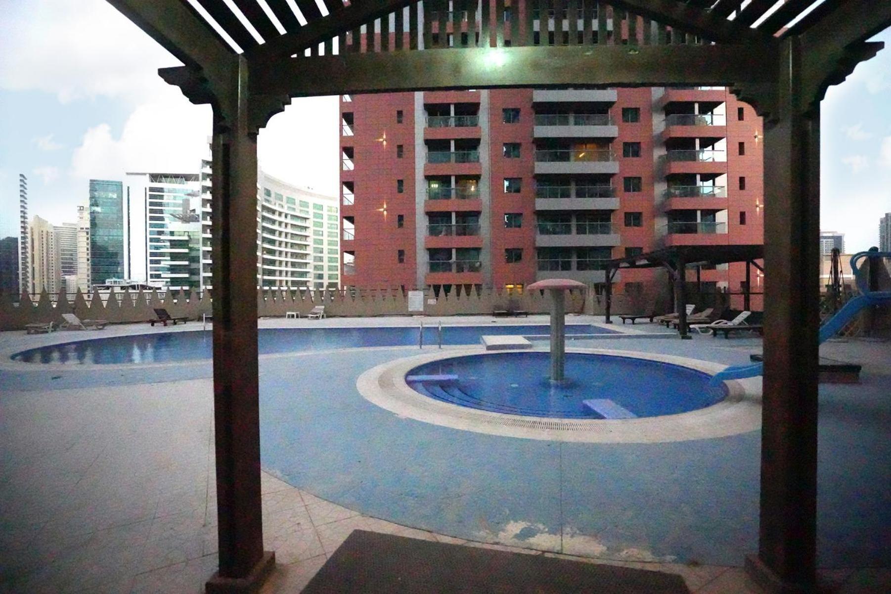 Horizon View Partition Room In Barsha Heights Near Metro Dubai Exterior photo